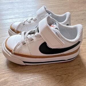 Nike Court Legacy Shoes Little Kids Toddlers Size 6C White Casual Sneakers